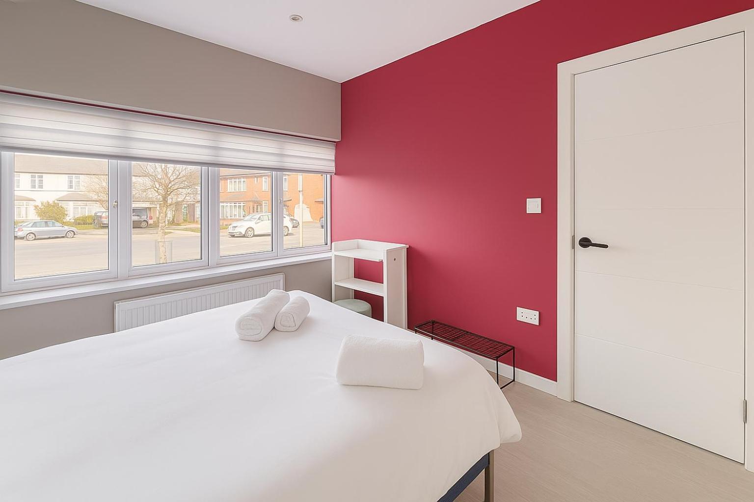 Zozy Clitterhouse Hotel London Szoba fotó
