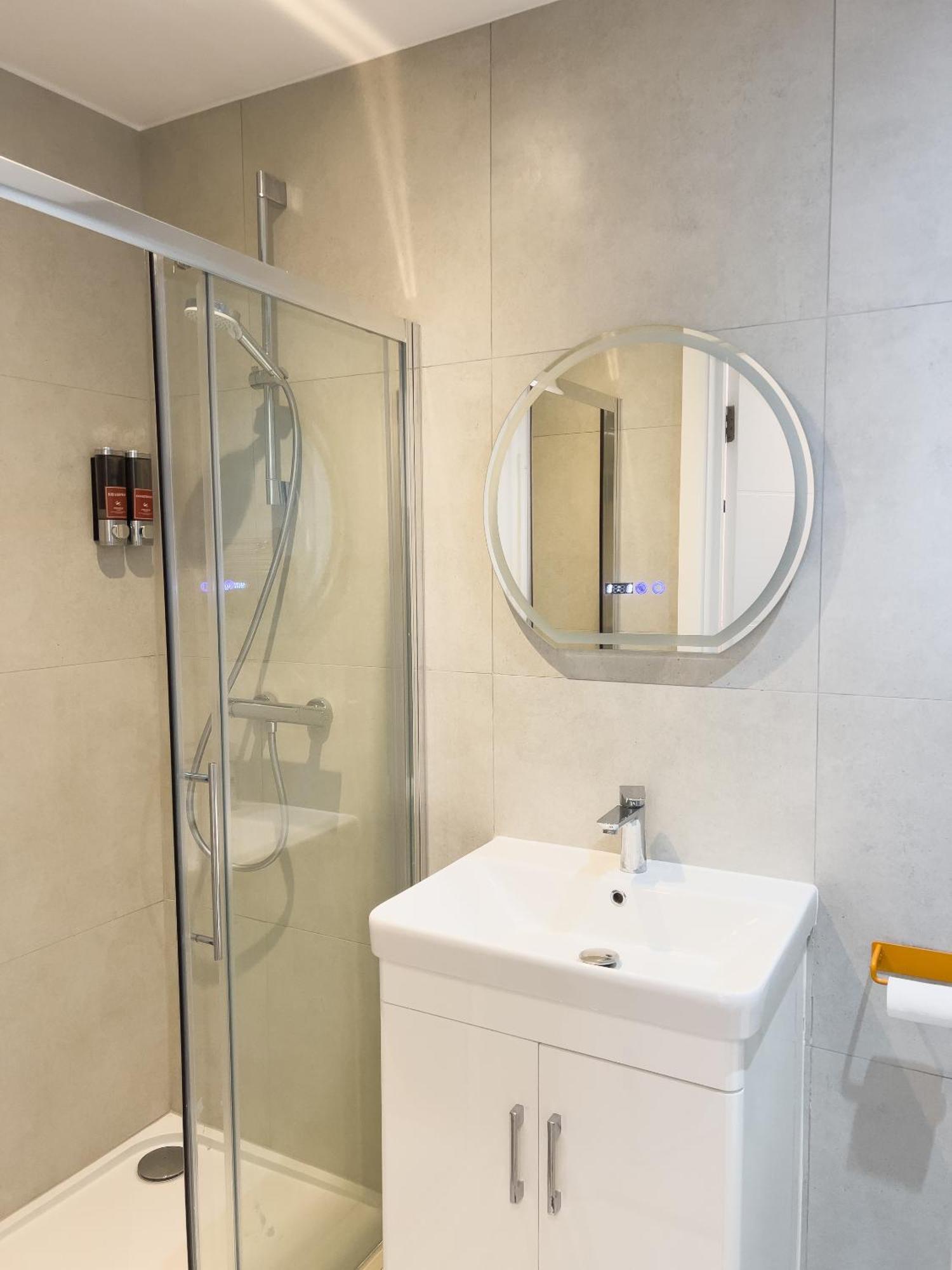 Zozy Clitterhouse Hotel London Kültér fotó
